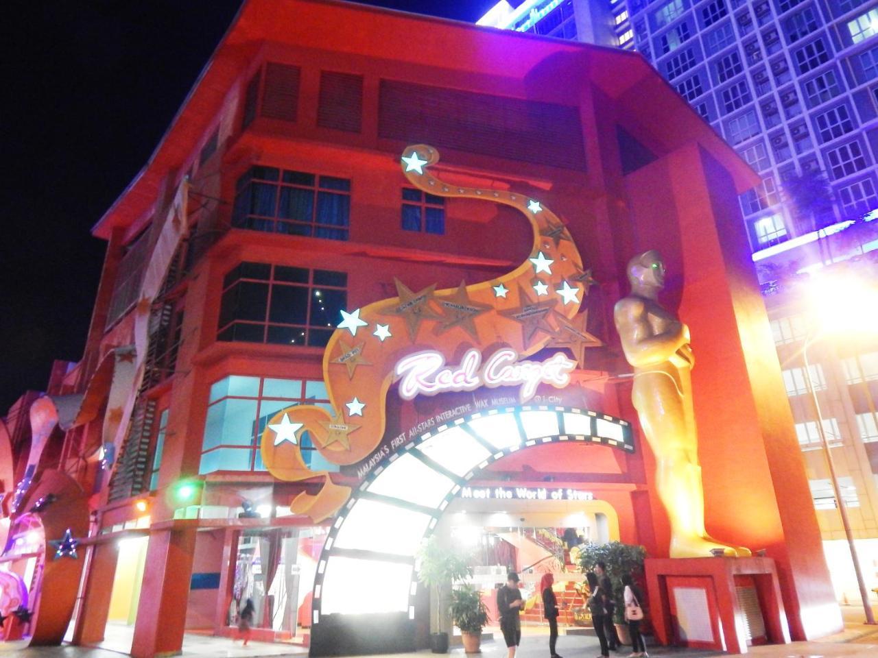 Wadi Iman @ I-city Apartment *